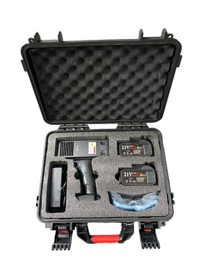Precision Defect Detection: Handheld UV Light Technology in Penetrant and Magnetic Particle Testing (PT/MT)